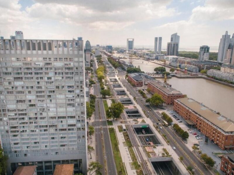 DEPARTAMENTO QUARTIER DEL BAJO PISO 27 COCHERA